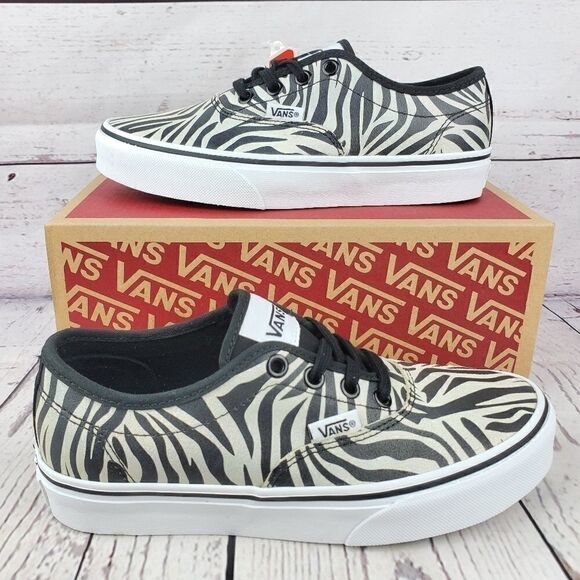 *SALE New Van's Doheny Decon Metallic Zebra Sneakers - Picture 1 of 9